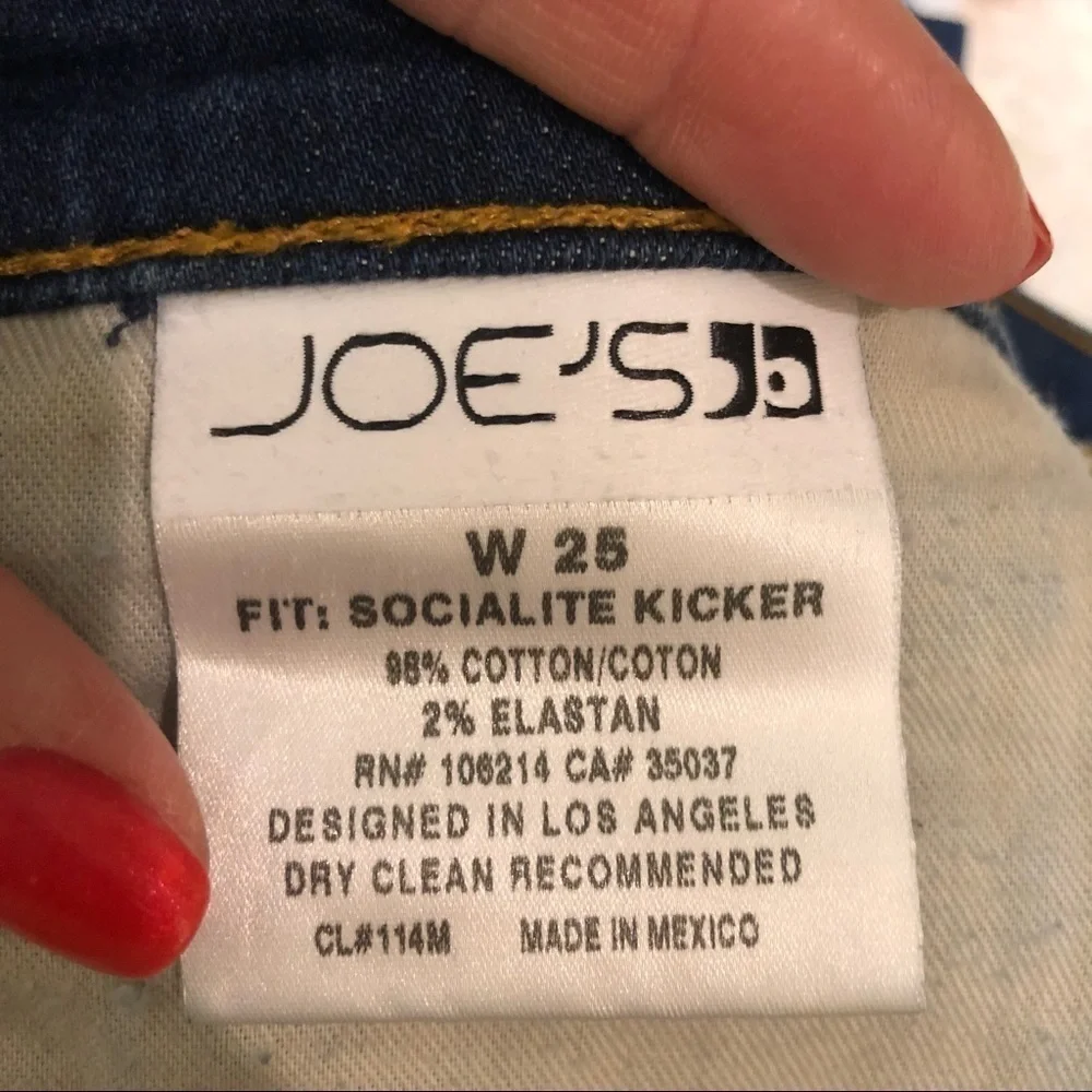 𝅺JOE’S Jeans Socialite Kicker Crop Jean
